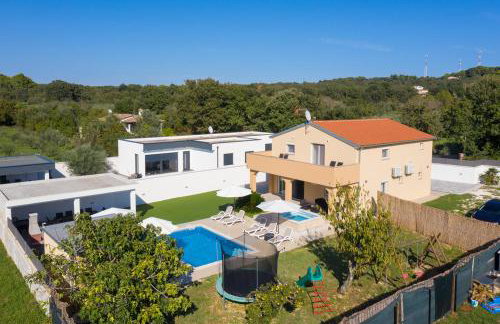 villa Suhalj - Foto 1