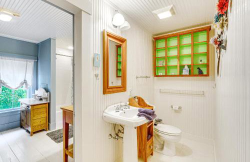 Idyllic Vermont Farmhouse Mtn Views on 200 Acres! - Foto 14