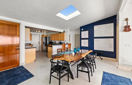 North Shore Beach House, 4BD, AC, Parking, WIFI, King Beds - Foto 5