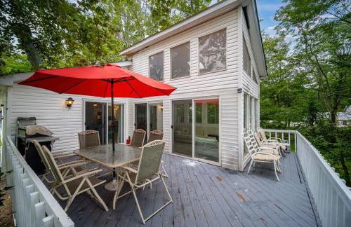 Catskills Lakefront with Hot Tub, Sauna and Theater - Foto 70