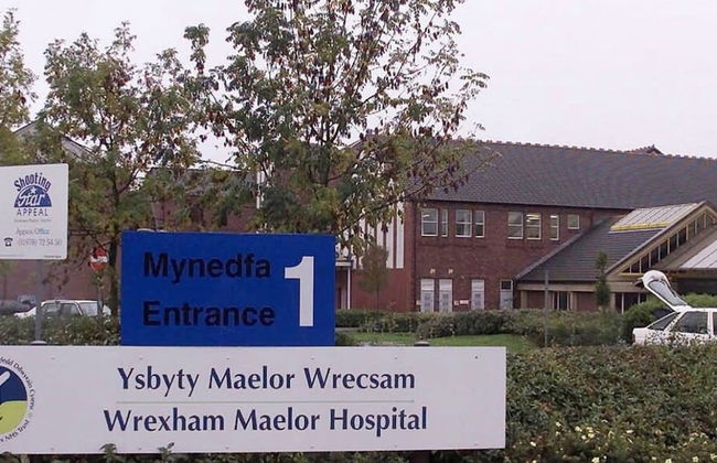 Wrexham Central Stay Apartment Seven - Photo 27