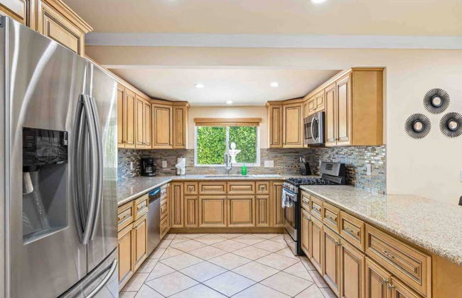 6BR Palm Springs Pool Home by ELVR -3097 - Foto 11