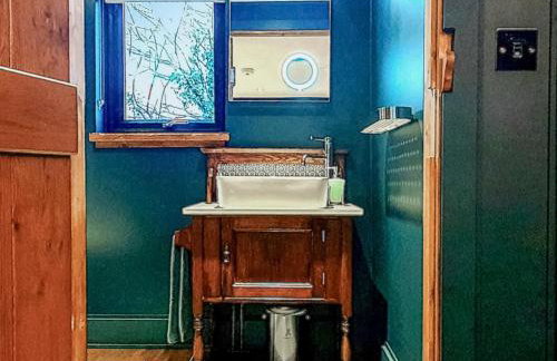 Benchwood House - Photo 22