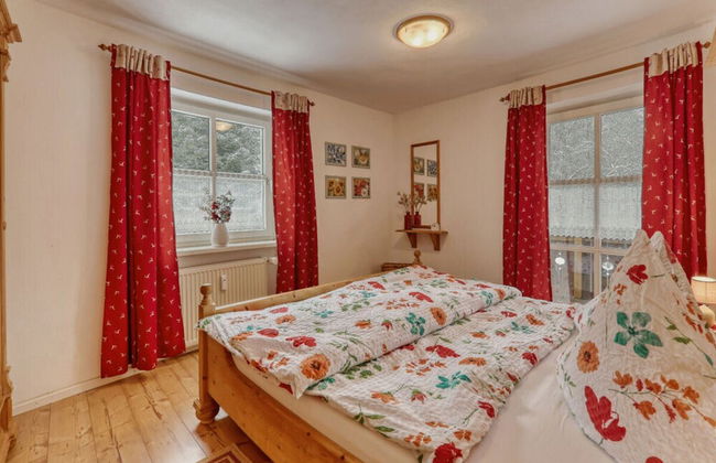 Waldhaus Sonnenberg Apartment 4 - Photo 2