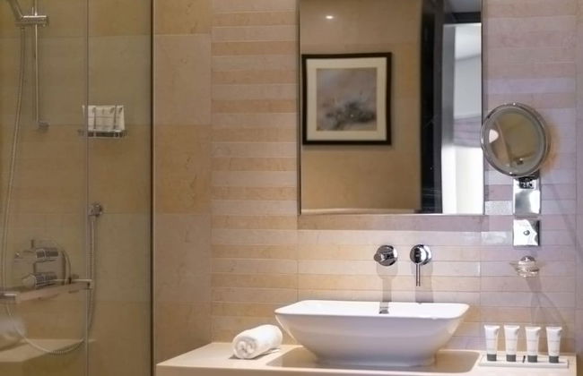 Elegant 1BR Apartment Near Dubai Frame - Photo 15