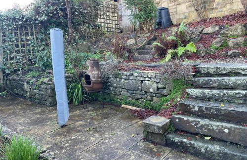 Quiet location close to centre - Photo 14