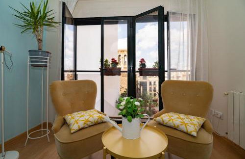 La Seda Stay - Photo 5