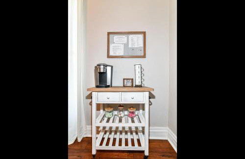 Cheerful 2-Bedroom Cottage in Downtown Noblesville - Foto 7