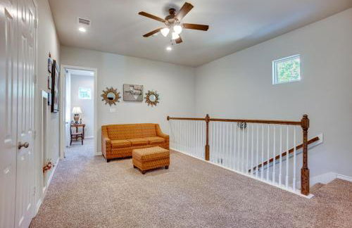 Pet-Friendly Tomball Home Walk to Main Street! - Foto 17