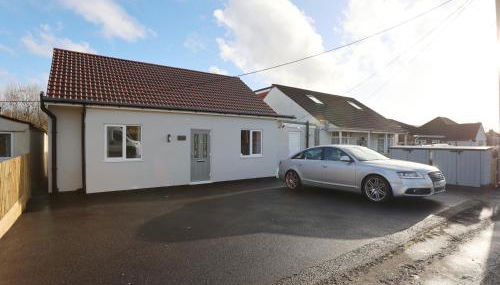 Gloucester Rd By N And N Stays, Newly Refurbed 6 Bed all ensuite house by N And N Stays Ltd, Perfect for contractors and Corporate stays, Close to YTL Arena Site, Pvt Parking for Vans and and work vehicles, Wifi - Foto 2