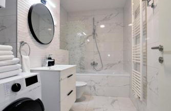 Ophelia - Spacious 2-Bedroom Apartment with Parking & Balcony - Foto 17