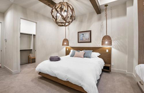 Pont de Rêves: Luxe Sundance Riverfront Chateau - Foto 46