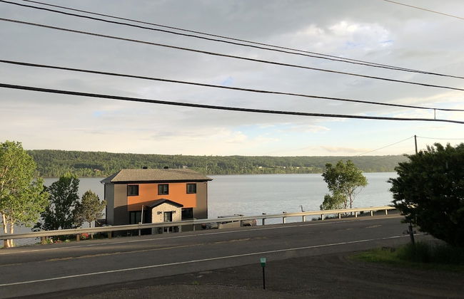The Gaspé Bay Villa Near Forillion Park - Photo 14