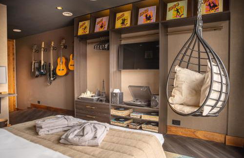 SAINT PAUL - Unrivalled 3BR Penthouse Apartment with Hot Tub Leeds - Foto 34