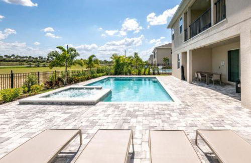 Spectacular Home Near Disney With Private Pool, Movie Theater And Pool Table With Waterpark & Resort Access - 332Sf - Foto 39