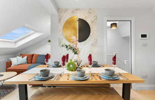 Stunning 4 Bedroom Abode in Zone 1 - Balcony - Sleeps 9 - Foto 7