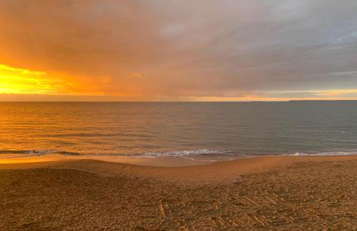 Grande maison face à l'océan - Photo 3