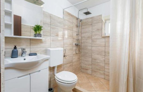 Amazing Home In Modrusani With Wifi - Foto 45