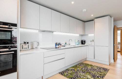 Harbours Edge - Front-Line Harbour Views - Photo 4