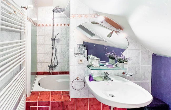 Modern Loft With 2 Bedrooms Near Sint Truiden - Foto 11