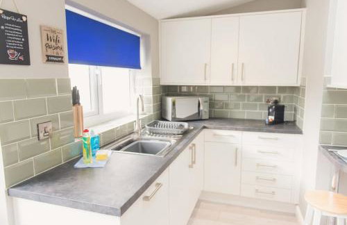 LYNNTON HOUSE Stunning 6 bed Town Centre House ALL with En-Suites Prime Location Tamworth - Foto 24