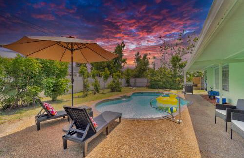 2 Kitchens, Pool, Ping Pong, Corn Hole, BBQ - Foto 1