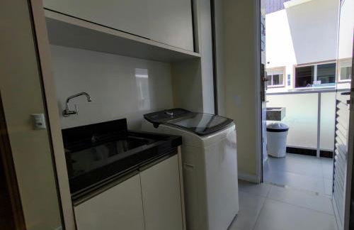 Mariscal, 03 dormitórios, 80m do mar, com piscina - Foto 8