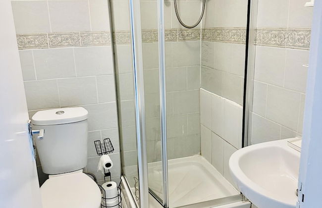 Immaculate 1-bed Studio in London - Foto 10