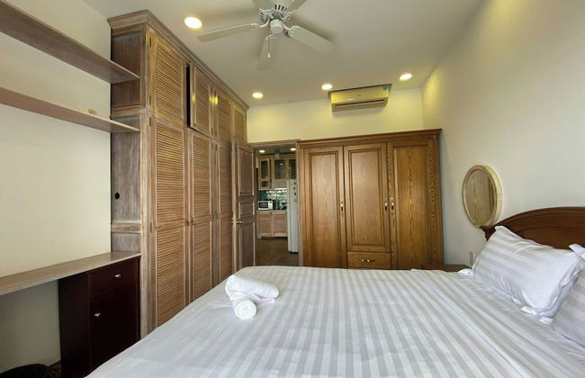 SUNRISE CITY VIEW Retreat - Photo 1