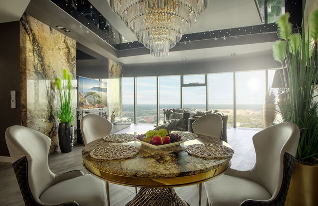 Apartments in Sky Tower with Bathtub near the window - Photo 20