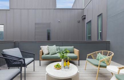 Sleeps 28 2 Units Near DT Nashville Outrider by AvantStay - Foto 65