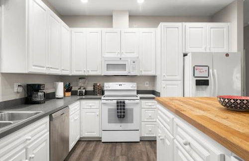 Heart of Tampa Hyde Park 4 Bedroom House - Located Near Hyde Park Village, SoHo and Local Beach - Spacious and Comfortable Stay in Perfect Location - Great for Families and Groups Visiting Tampa Near Airport! - Foto 8