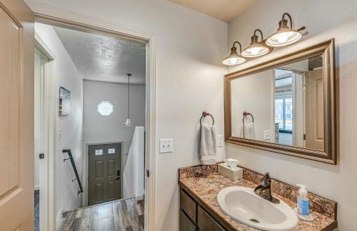 Walk to Downtown Family-Friendly Cody Home! - Foto 16