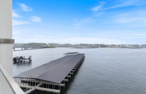 Topsider Experience in the Heart of Osage Beach - Photo 59