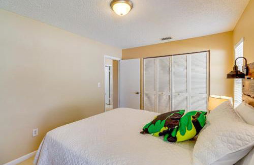 1 Mi to Dtwn Stuart Bright Home with Pool and Spa! - Photo 23