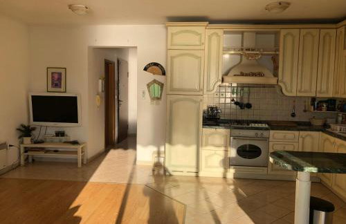 apartment with a magical view - Photo 26