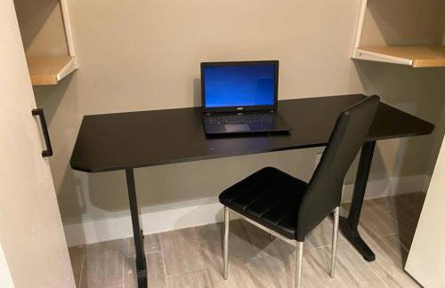 Luxurious Westchester Home Near Miami Clinics - Photo 35