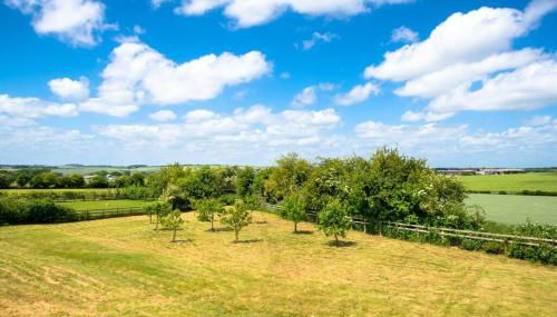 Pet Friendly Apartment with Rural Views & Parking - Foto 4