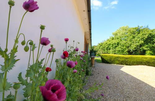 The Coach House - Photo 3