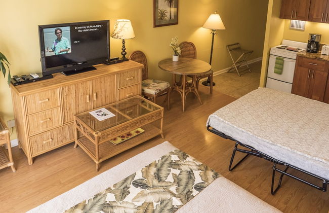 Tropical Studios at Marine Surf Waikiki - Photo 69