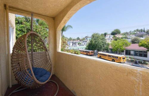 Lovely 2bedroom condo with free parking on premise - Foto 4