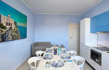 DANIEL SUPERIOR APARTMENTS - Tropea City Center - 250m from the Train Station - Foto 4