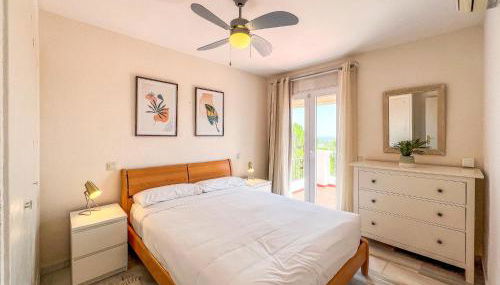 Hanami Casa Saradan - Photo 5