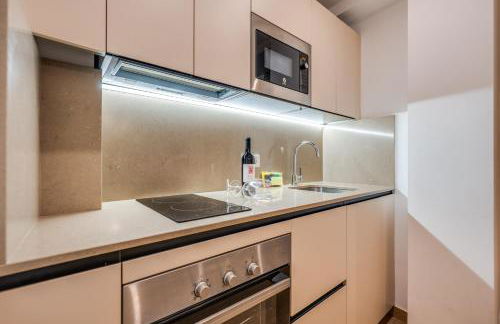 Charming Apartment in Heart of Malaga - Photo 14