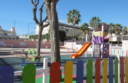 Gran Alicante Bungalow in Beach Resort - Foto 20