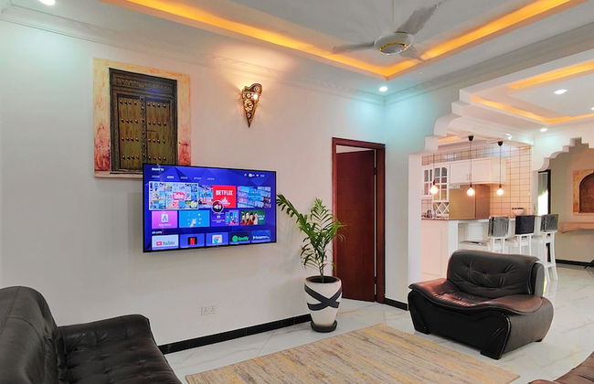 Ayaa Apartments - Photo 13