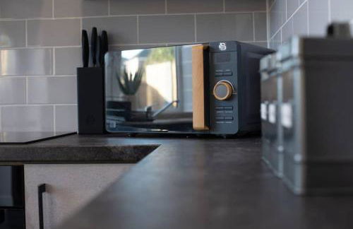 Brand-New 3-Bed Home - Liverpool - Foto 27