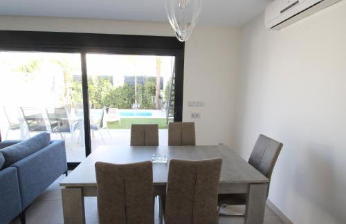 Stylish Villa with pool - Foto 7