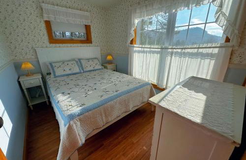 11G Quintessential New Engalnd Cottage with Fantastic Views! - Foto 9