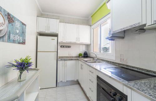 Coastal Paradise & Cozy Home with a 100m from the Beach! - Photo 31